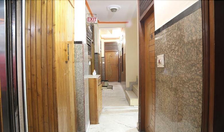 Hotel Delhi Regency