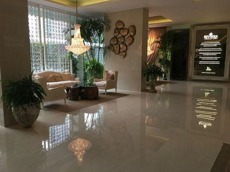 Frank's Condo At Riviera Wongamat