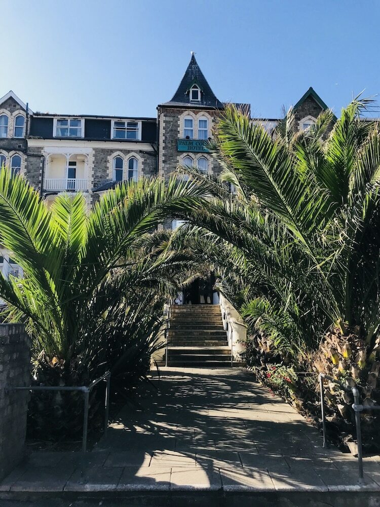 Hotel Palm Court B&B