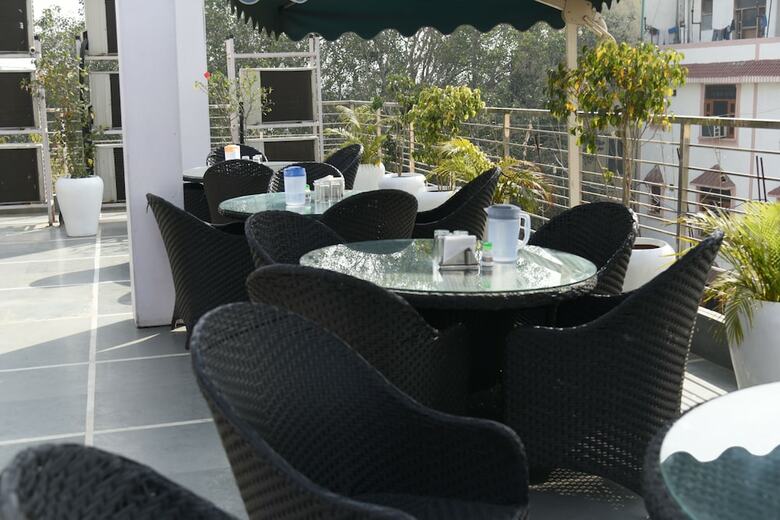 Hotel Shanti Plaza