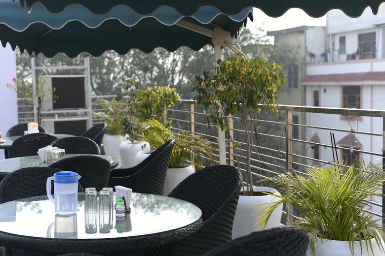 Hotel Shanti Plaza