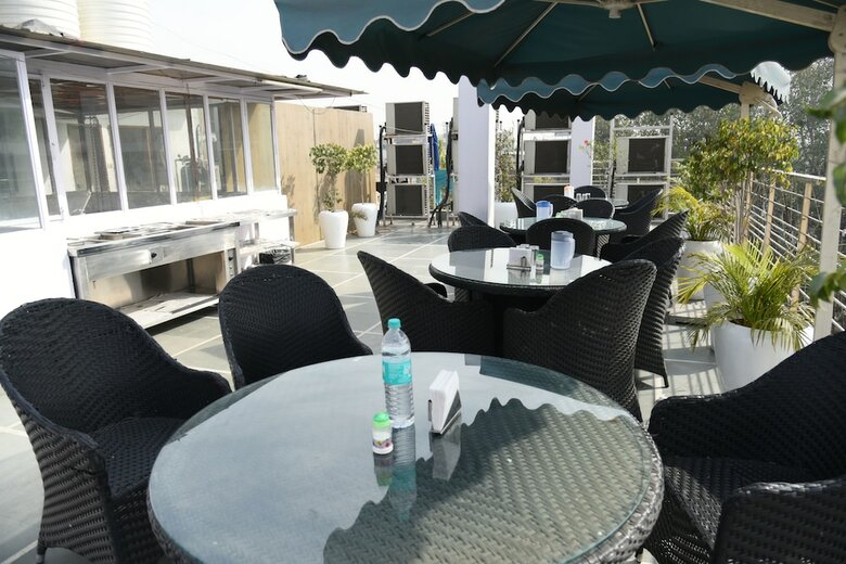 Hotel Shanti Plaza
