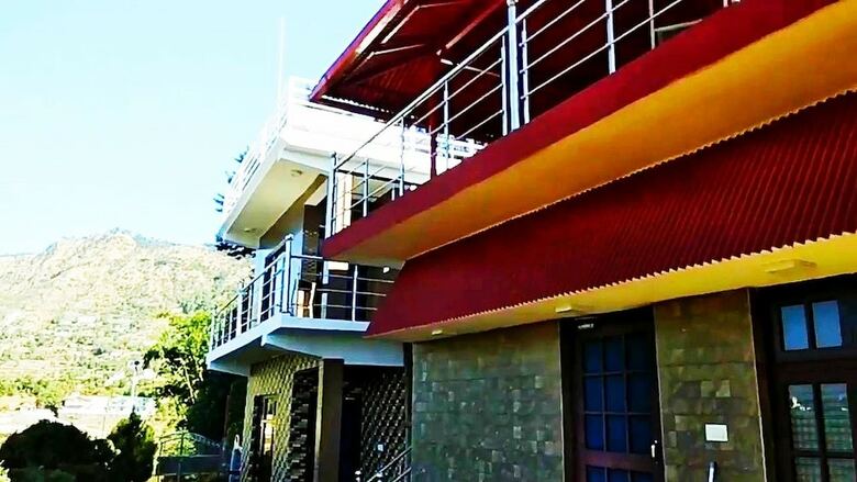 Hotel Lake Pleasant Cottage
