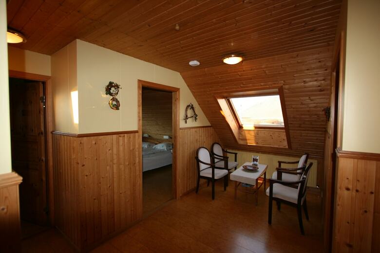 Arnanes Country Hotel