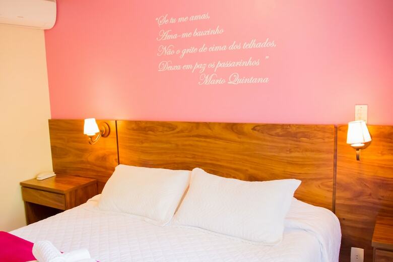 Hotel Pousada Pinh�o E Poesia