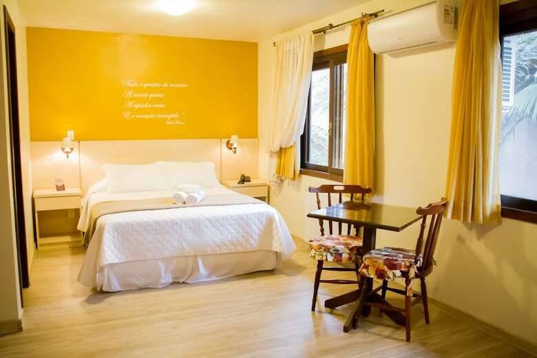 Hotel Pousada Pinh�o E Poesia