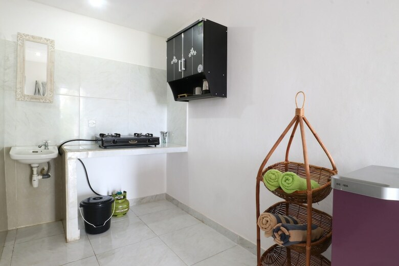 Hotel Azona Greens Bali