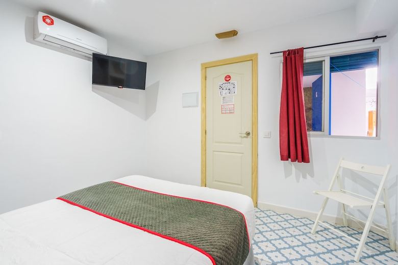 Hostal Pensi�n Riad Mediterraneo