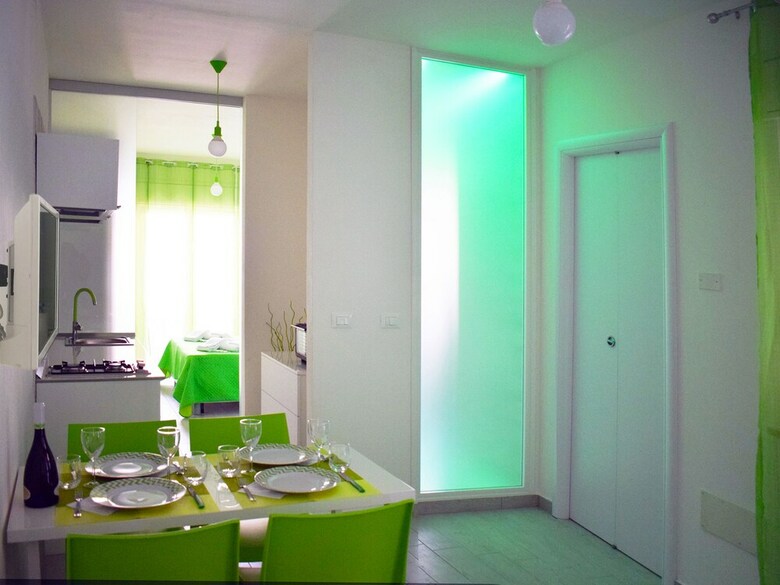 Shower Shows Apartament