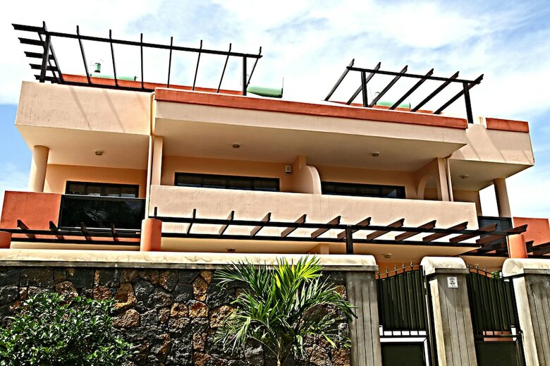 Apartamentos Albatros Residence - Lunch And Dinner