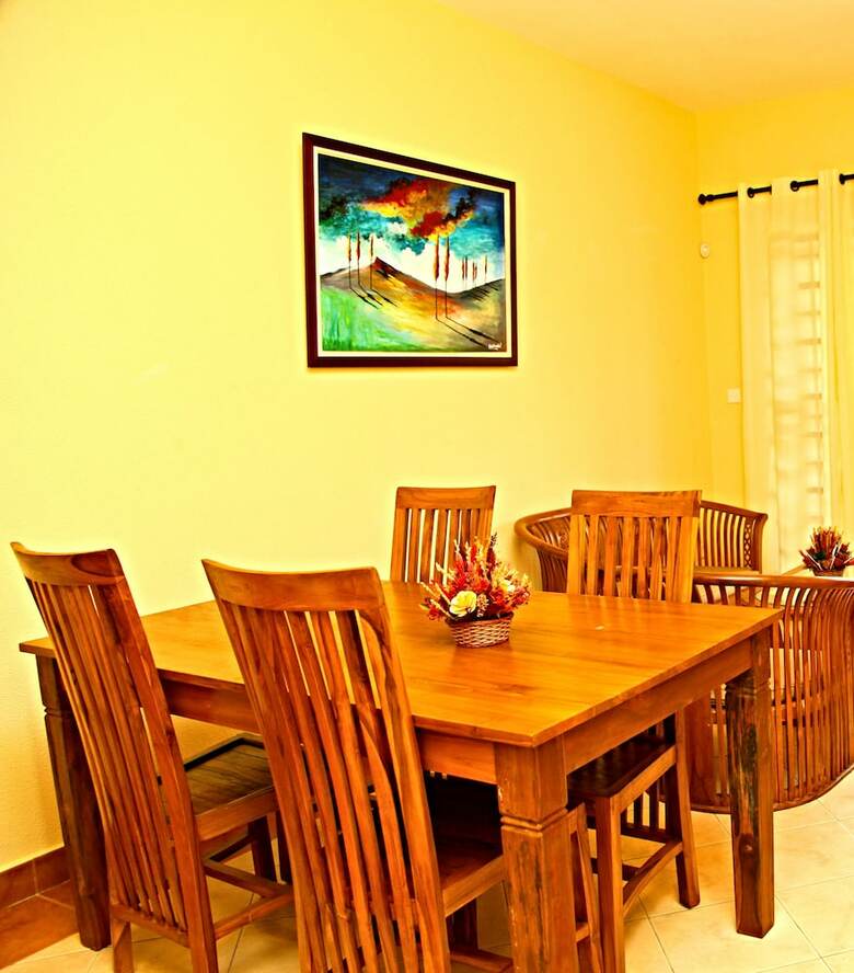Apartamentos Albatros Residence - Lunch And Dinner