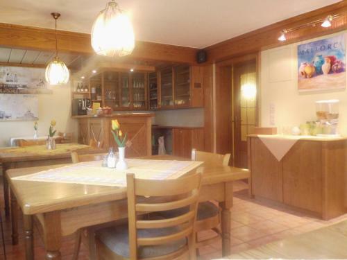 Hostal Pension Erpetal
