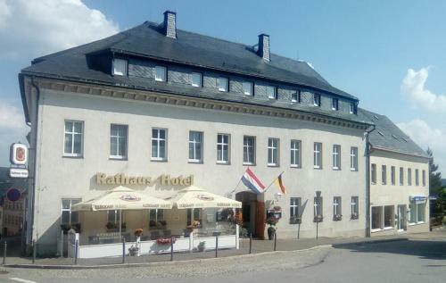 Hostal Rathaus Hotel J�hstadt