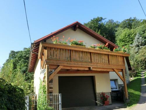 Meadow-view Cottage In Winterstein Thuringia Near Ski Area