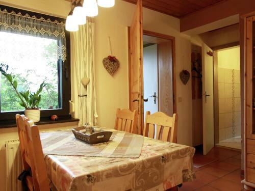 Attractive Holiday Home In Waltershausen With Fireplace