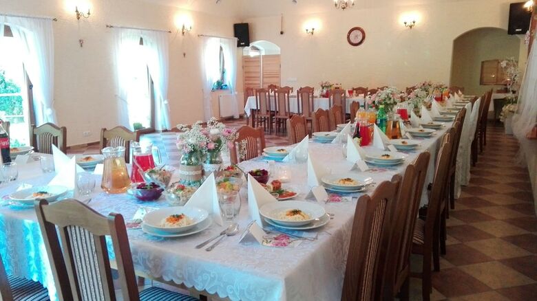 Hotel Zb�jna Debra