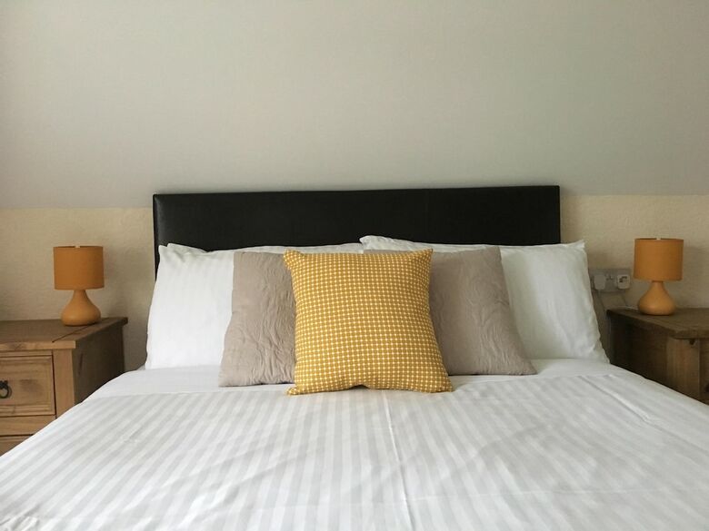 Hotel Tranmere House
