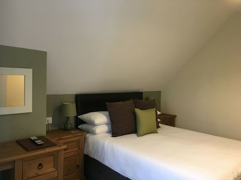 Hotel Tranmere House