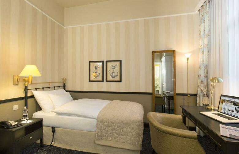 Small Luxury Hotel Ambassador Z�rich