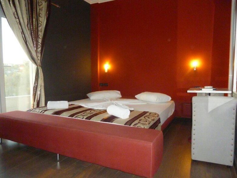 Hotel Red Apple
