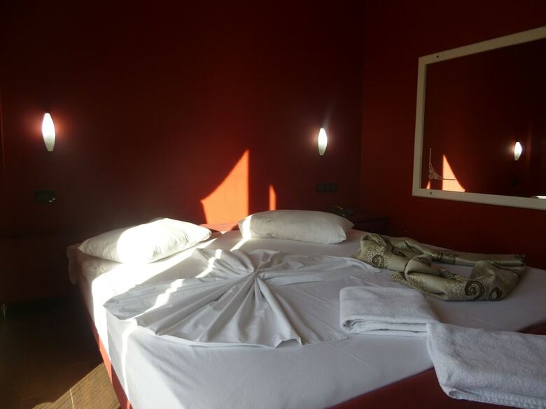 Hotel Red Apple