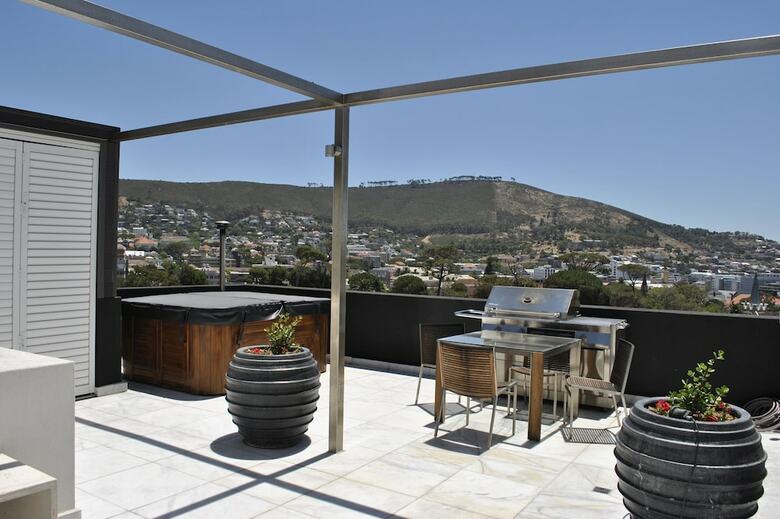 Apartamentos 15 On Upper Orange