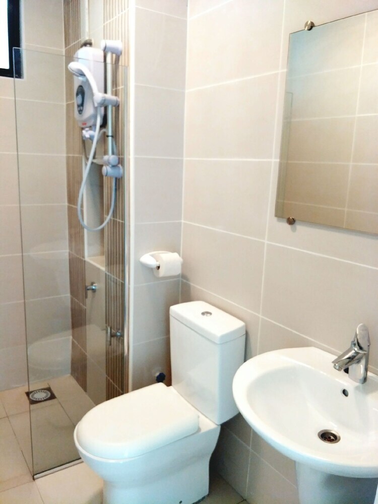 Apartamentos 3br Luxury Japanese Suite | Aeon Bukit Indah