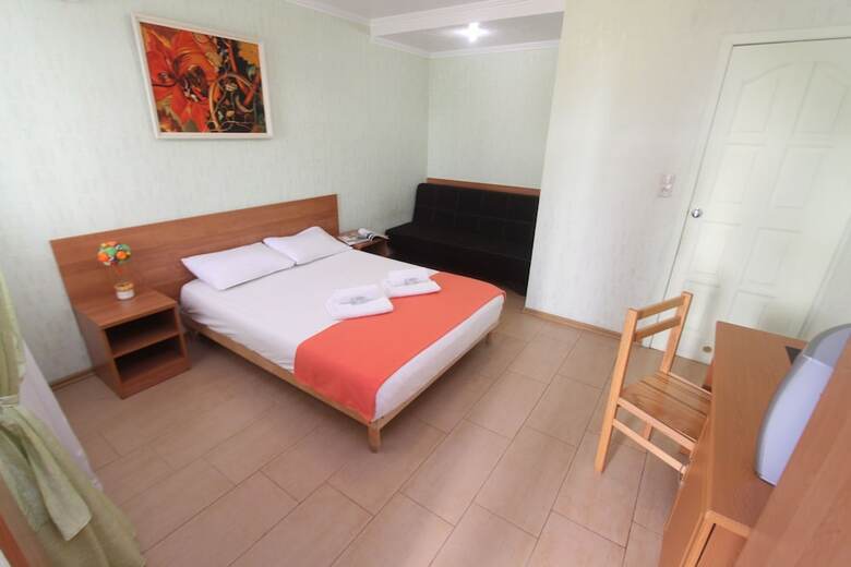 Hotel Bananovy Ray
