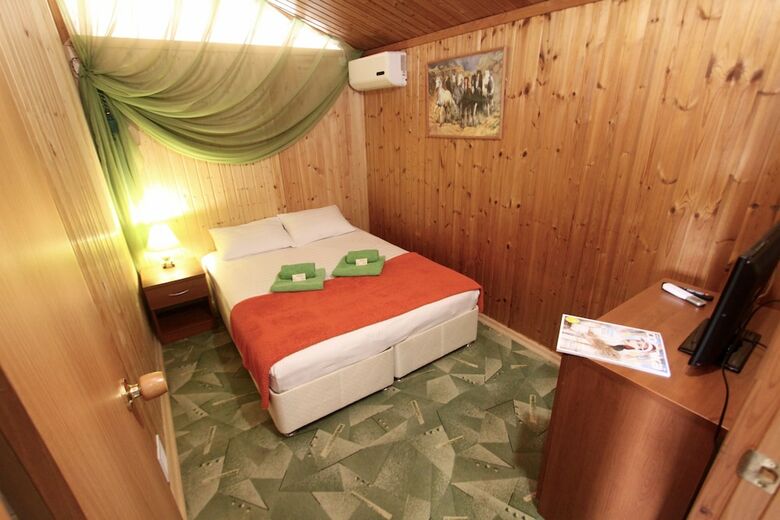Hotel Bananovy Ray
