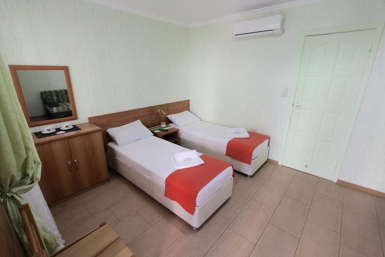 Hotel Bananovy Ray