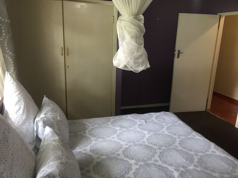 Hotel John's Place