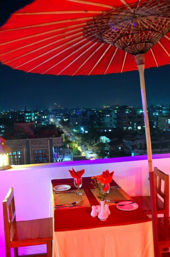 Ye Myanmar Hotel
