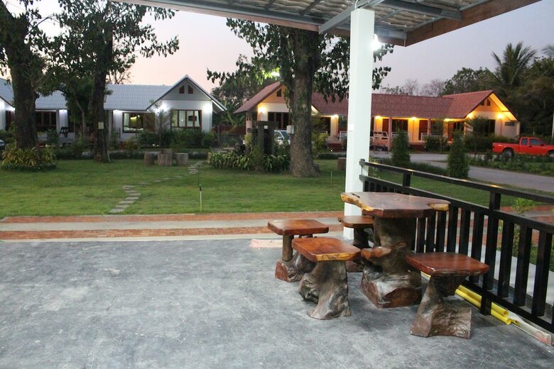 Hotel Baan Suan Siriwat