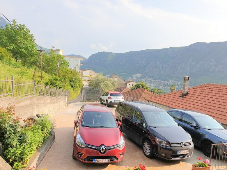 Apartments Lazarevic