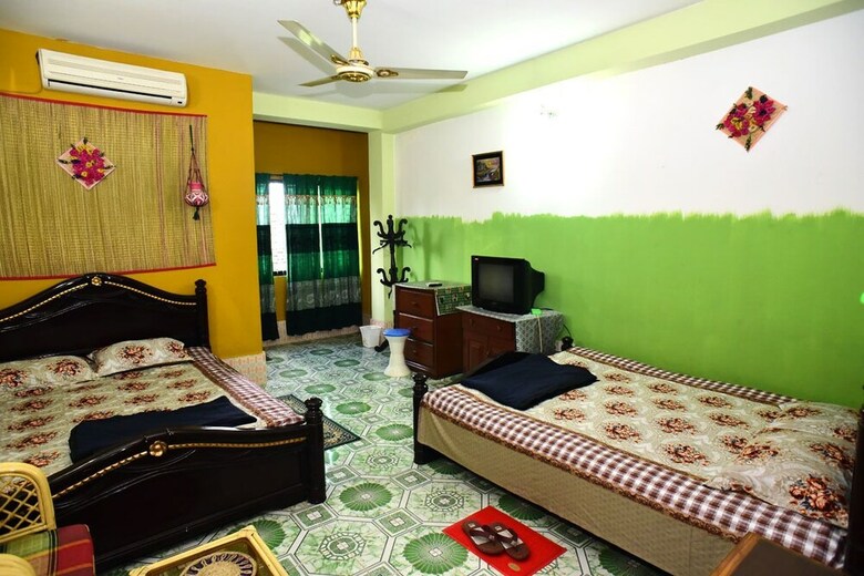 Hotel Green Leaf Guest House