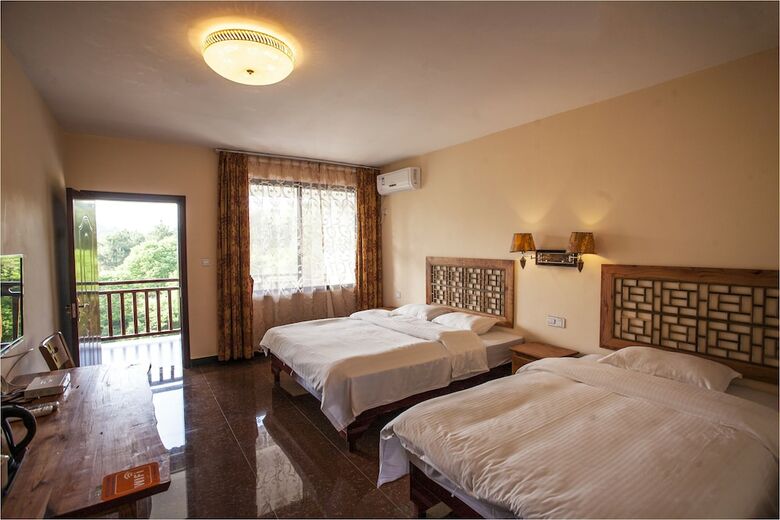 Riverside Retreat Hotel