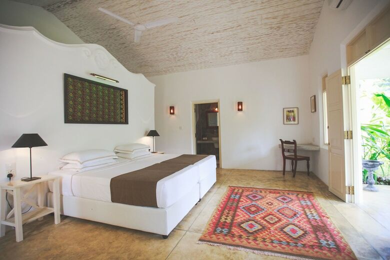 Bed & Breakfast Thalduwa Island Villas