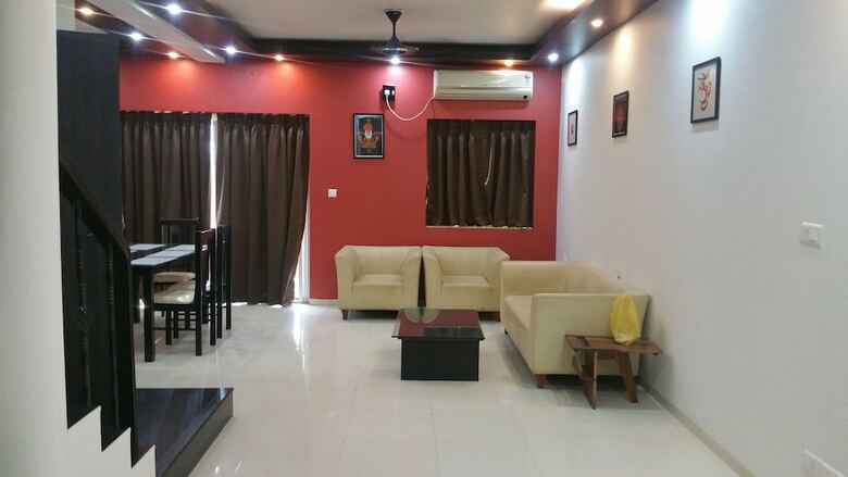 Knox Boutique Villa