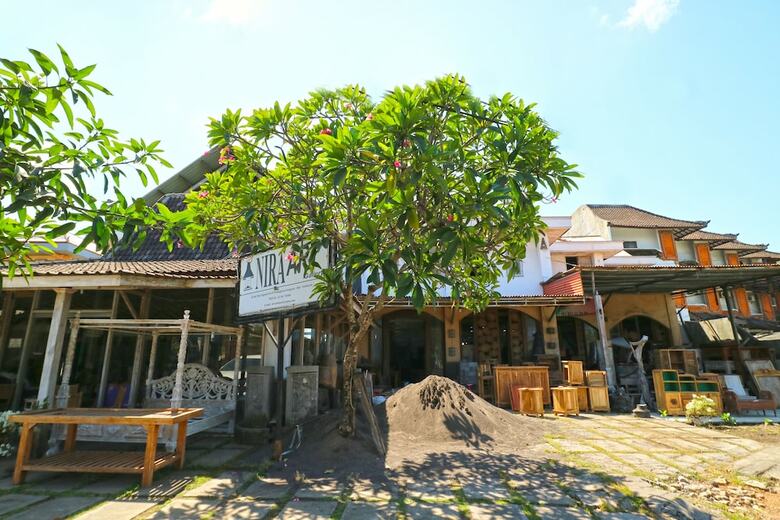 Hotel Nira Guest House