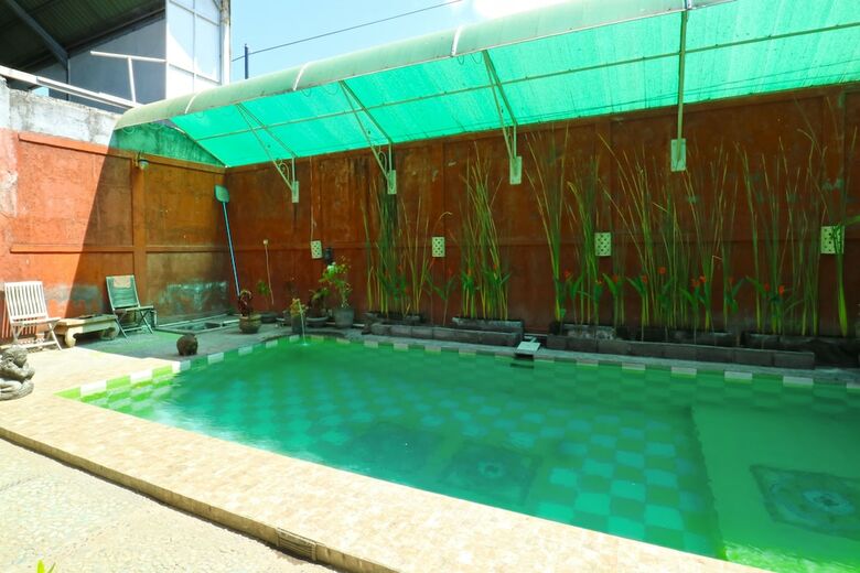 Hotel Nira Guest House
