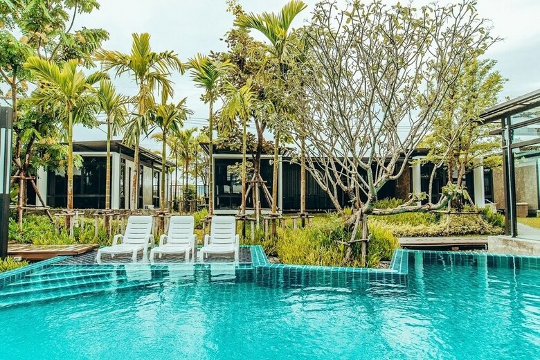 Hotel Mawadee Island Resort