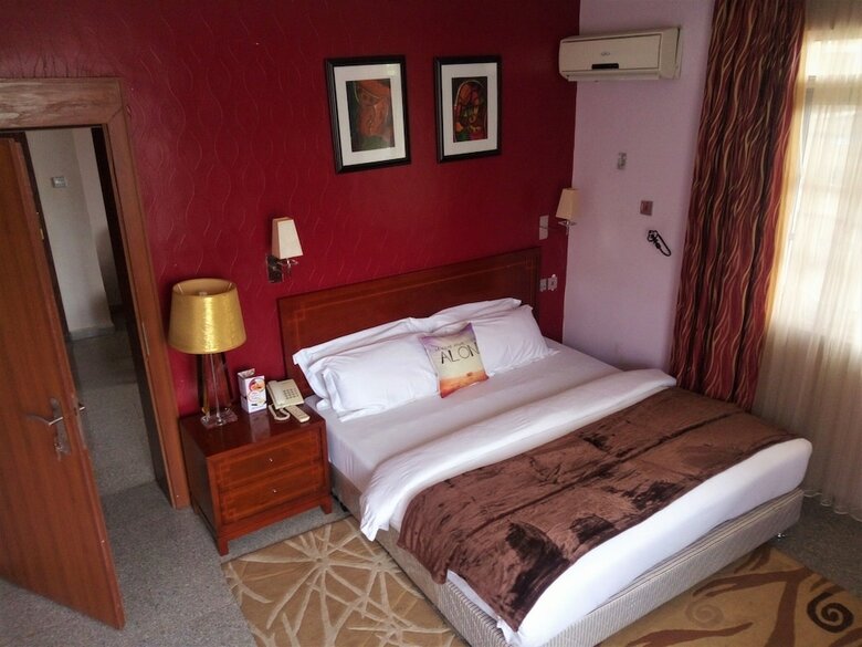 Aparthotel Serendib Hotels And Apartments