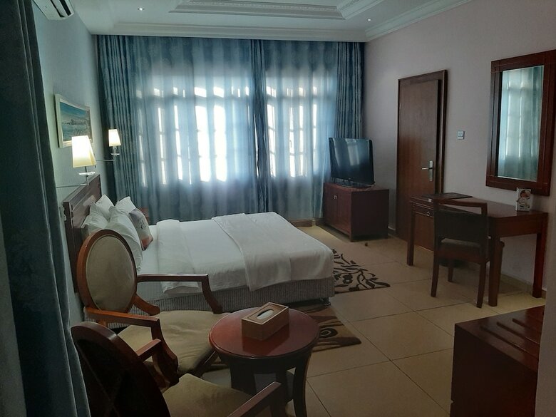 Aparthotel Serendib Hotels And Apartments