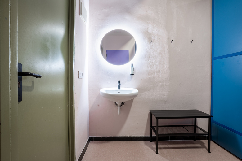 Hostal Ideal Youth Hostel