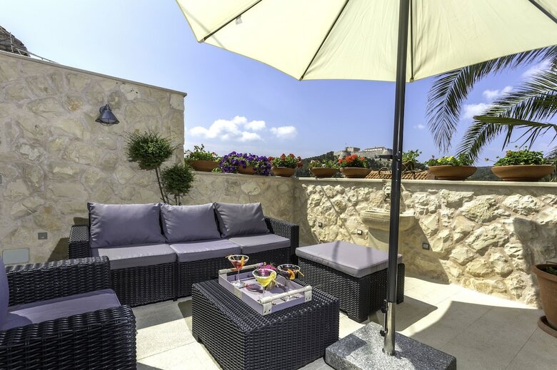 Apartments Capitis In The Centre