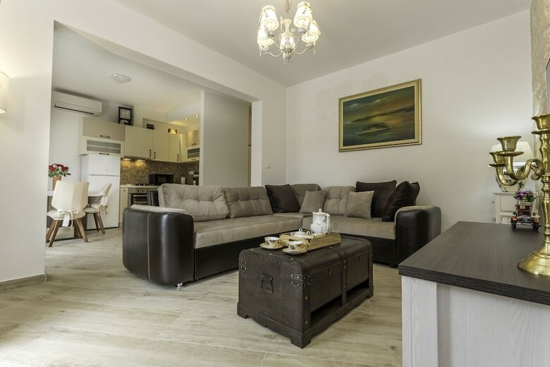 Apartments Capitis In The Centre
