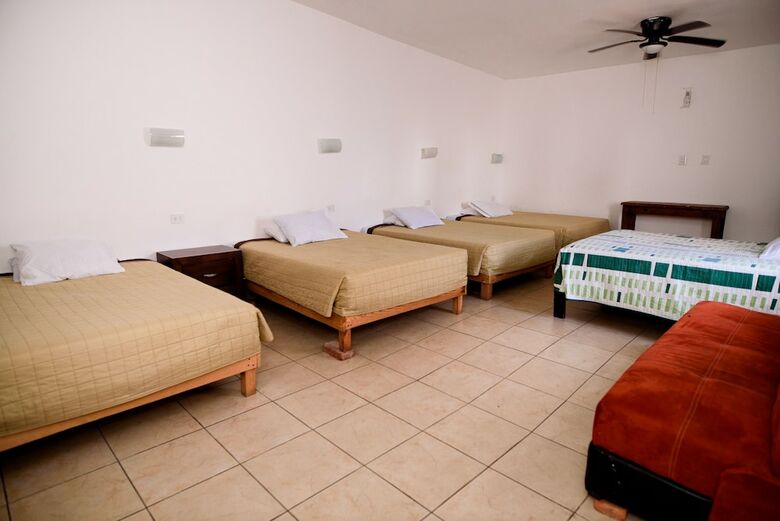 Hotel Mar�a Elena