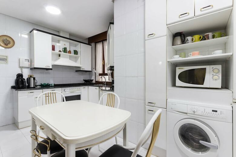 Apartamentos Piso Se�orial En Corazon de Bilbao