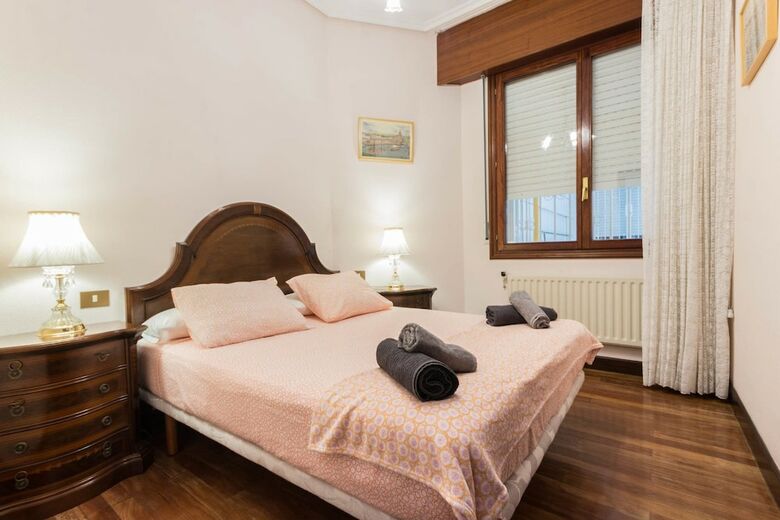 Apartamentos Piso Se�orial En Corazon de Bilbao