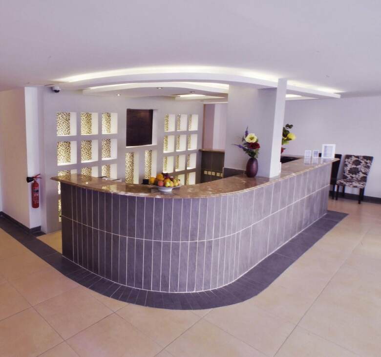 Aparthotel City Suites